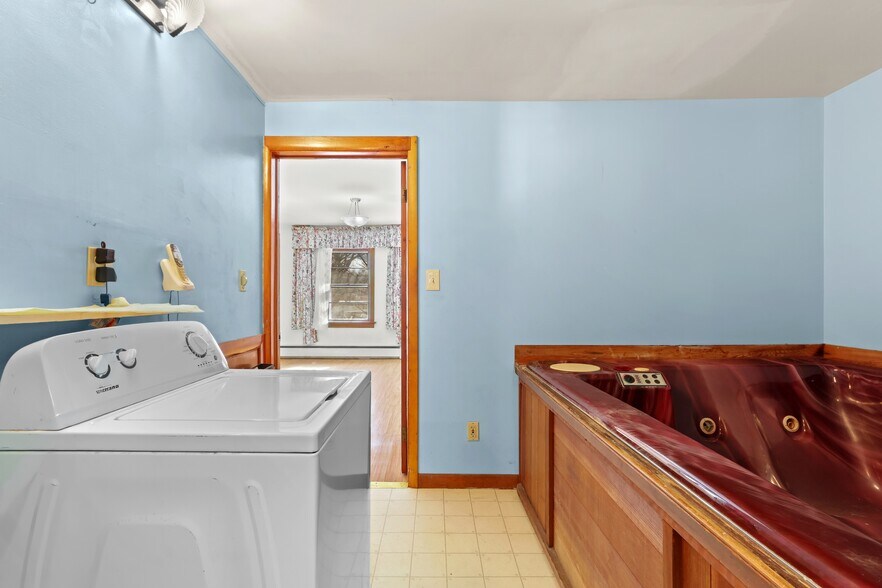 More Photos Of 2115 W Main St, Stroudsburg Multifamily For Sale