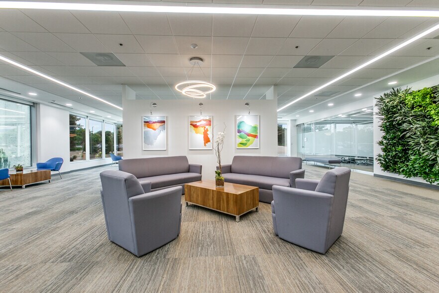 More Photos Of 2400 N Glenville Dr, Richardson Office For Lease