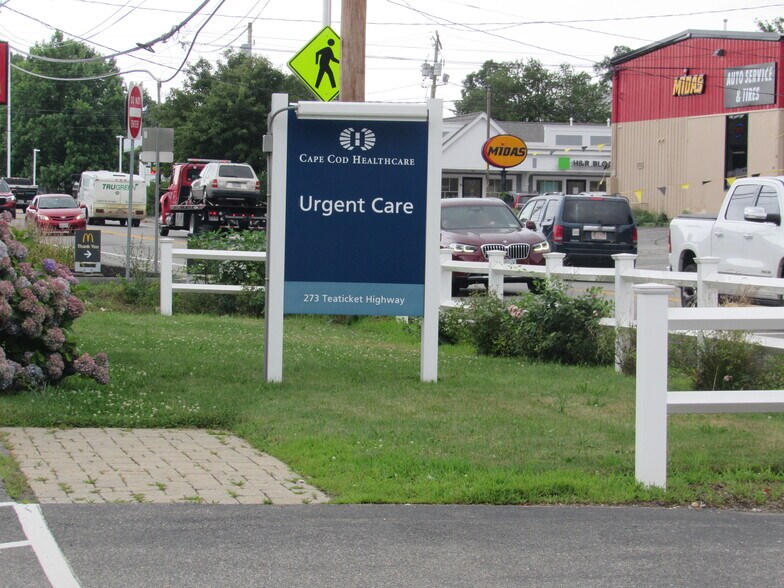 More Photos Of 273 Teaticket Hwy, East Falmouth Medical For Lease