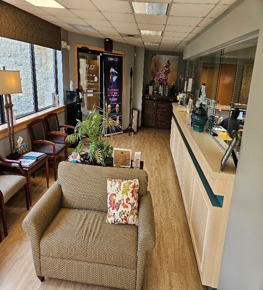 More Photos Of 8100 Ravines Edge Ct, Columbus Medical For Sale