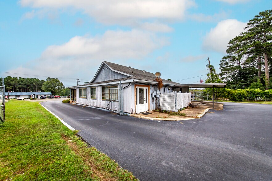 More Photos Of 2911 Pine St, Arkadelphia Medical For Sale