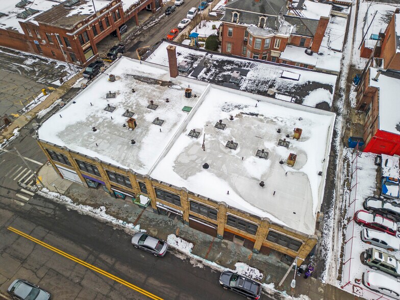 More Photos Of 98 Suffolk St, Holyoke Storefront Retail Office For Lease