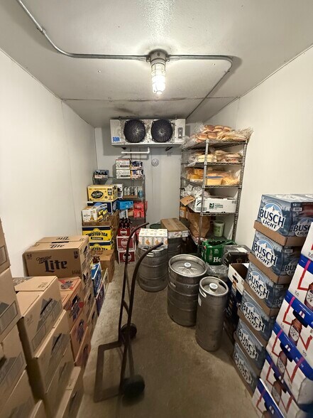 More Photos Of 11935 E Lennon Rd, Lennon Restaurant For Sale