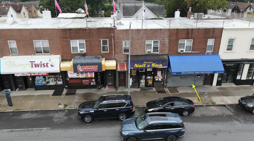 More Photos Of 97-08 Metropolitan Ave, Forest Hills Storefront For Lease