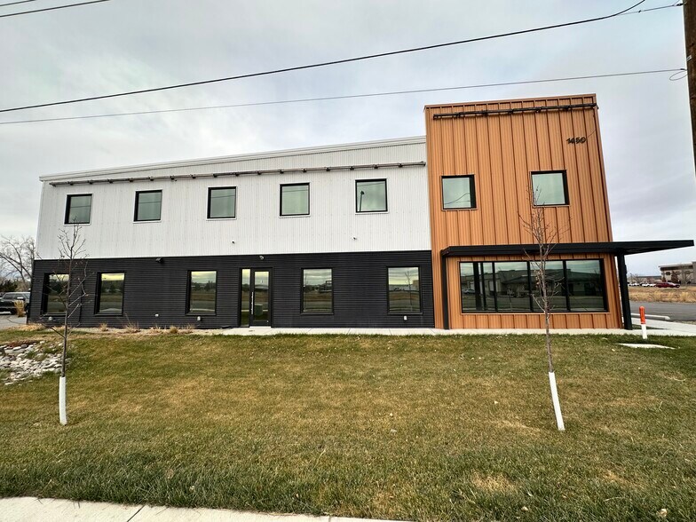 More Photos Of 1450 S 32nd St W, Billings Warehouse For Sale