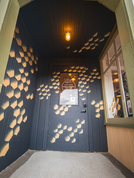 More Photos Of 127 N Main St, Amherst Storefront Retail Residential For Sale