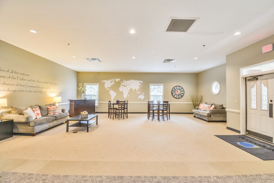 More Photos Of 1400 Grayson Hwy, Lawrenceville Religious Facility For Sale