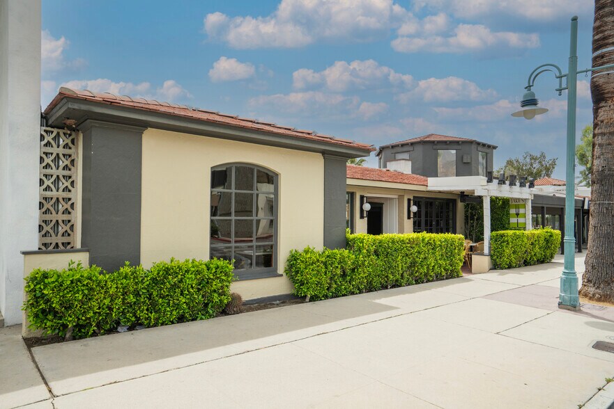 More Photos Of 664-668 N Palm Canyon Dr, Palm Springs Office For Sale