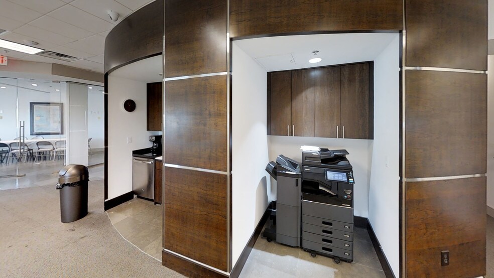 More Photos Of 6701 S Red Rd, South Miami Medical For Sale