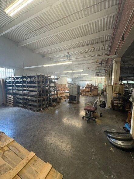More Photos Of 1370 Elmwood Ave, Cranston Manufacturing For Sale