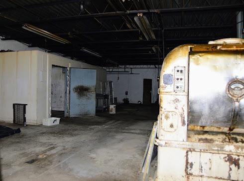 More Photos Of 138 W 21st St, Hazleton Warehouse For Lease