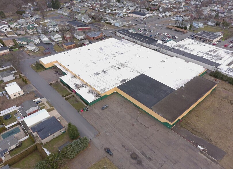 Primary Photo Of 4th & Pacific Ave @ Pacific Ave, West Pittston Warehouse For Sale