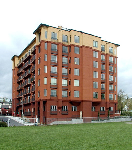 More Photos Of 1106 108th Ave NE, Bellevue Apartments For Sale