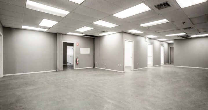 More Photos Of 1 Main St, Whitinsville Warehouse For Lease