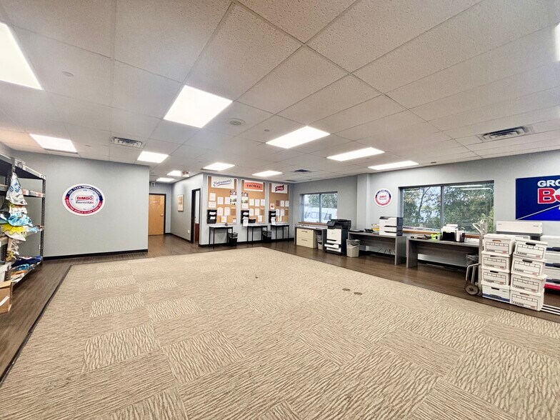 More Photos Of 328 Selleck St, Stamford Food Processing For Lease