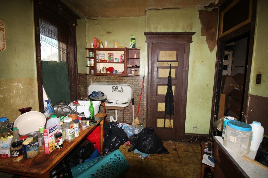 More Photos Of 708 N 27th St, Camden Multifamily For Sale