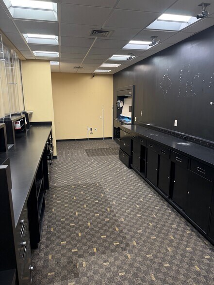 More Photos Of 349 John St, East Newark Office For Sale