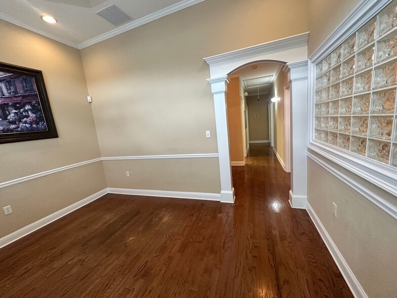 More Photos Of 416 Pirkle Ferry Rd, Cumming Office Residential For Sale