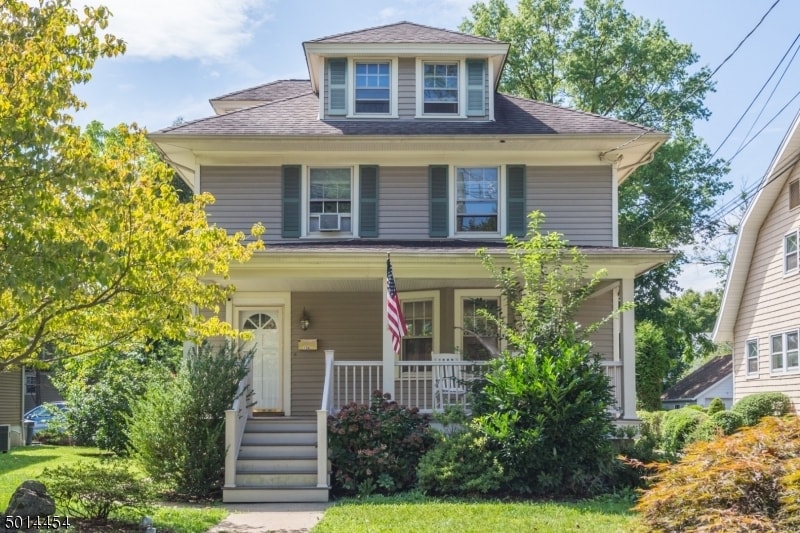 Primary Photo Of 136 Saint Paul St, Westfield Office Residential For Lease