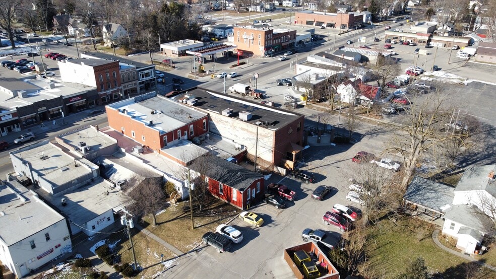 More Photos Of 107 S Main St, Almont Restaurant For Lease