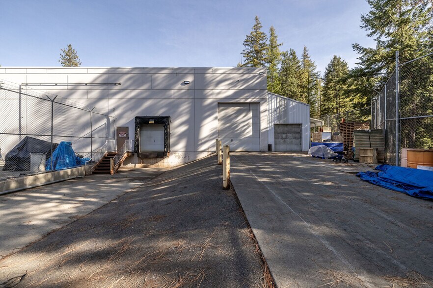 More Photos Of 750 W Canfield Ave, Coeur d'Alene Industrial For Sale