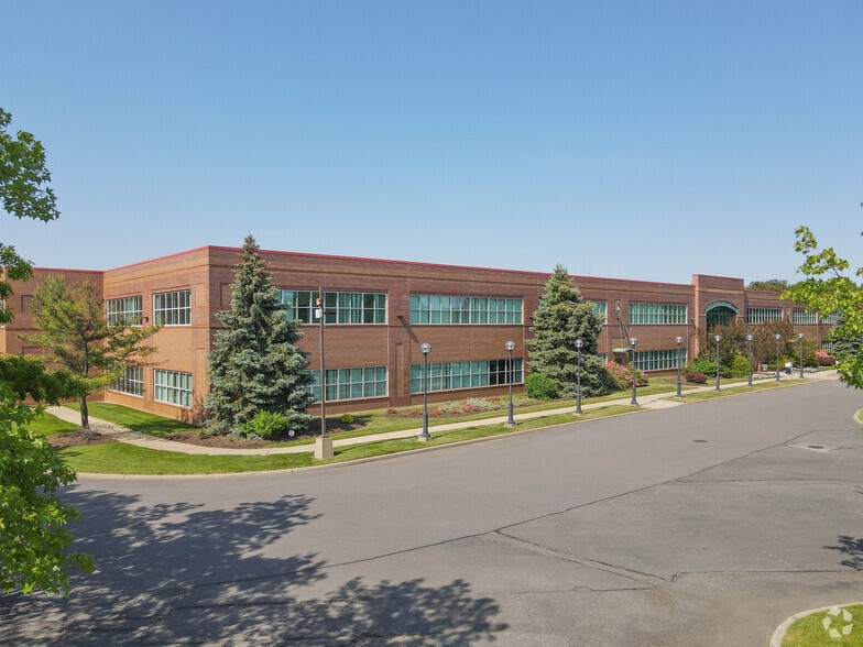 More Photos Of 5000 Corporate Ct, Holtsville Office For Lease