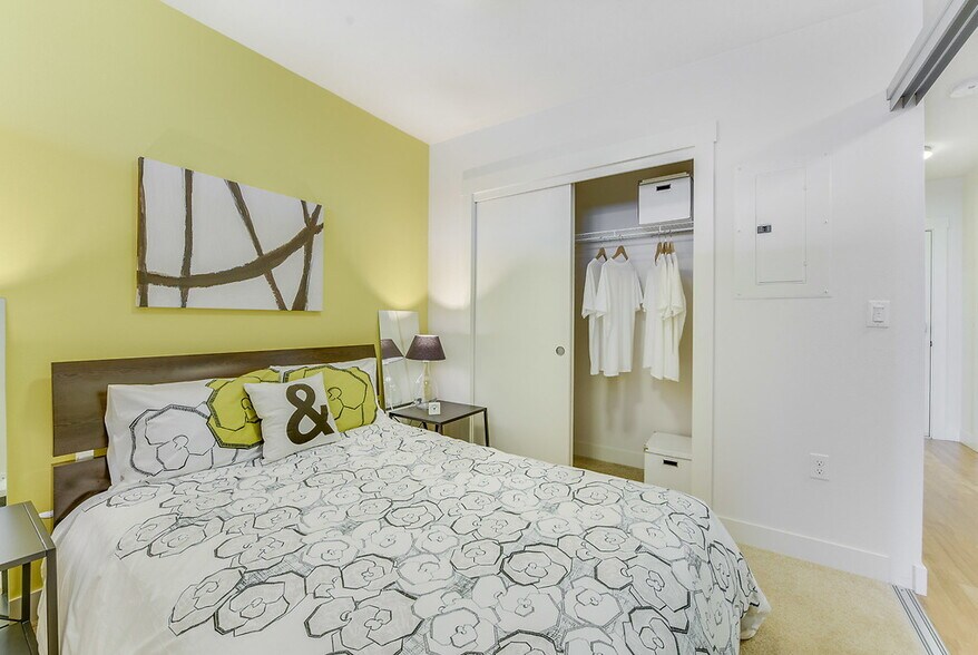 More Photos Of 118 Republican St, Seattle Apartments For Lease