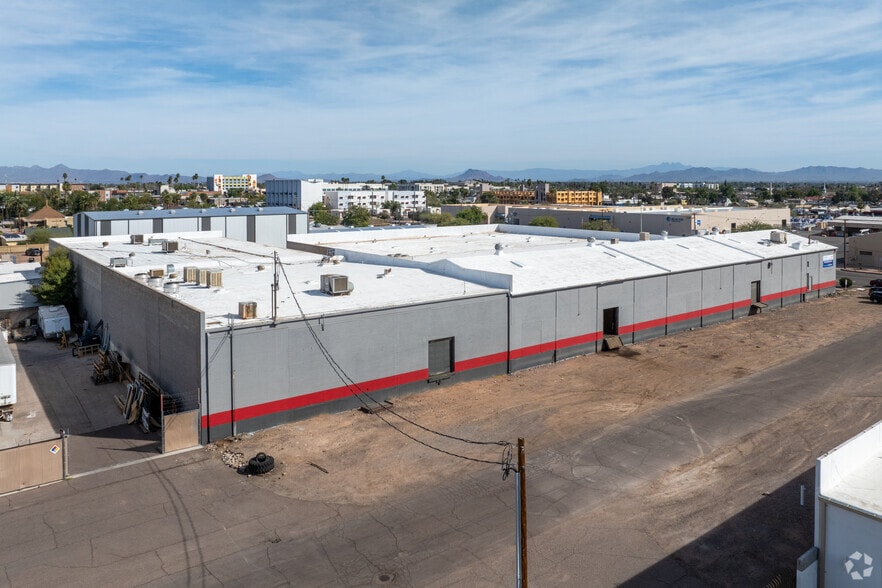 More Photos Of 260 S Hibbert St, Mesa Warehouse For Lease