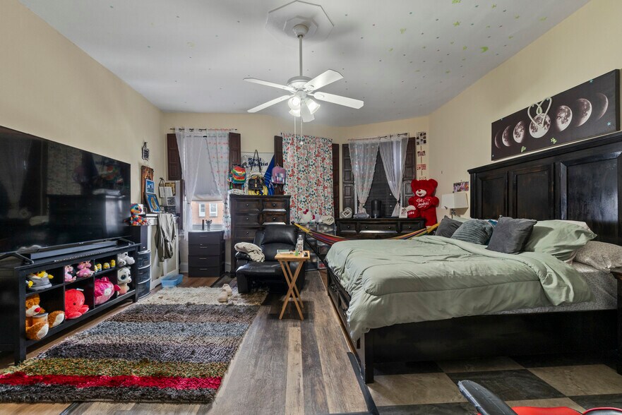 More Photos Of , Baltimore Multifamily For Sale
