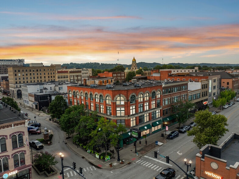Primary Photo Of 301 Ninth St, Huntington Office For Sale
