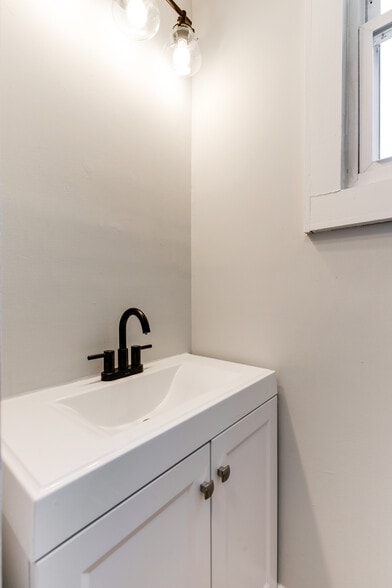 More Photos Of 3418 Carolina Ave, Richmond Multifamily For Sale