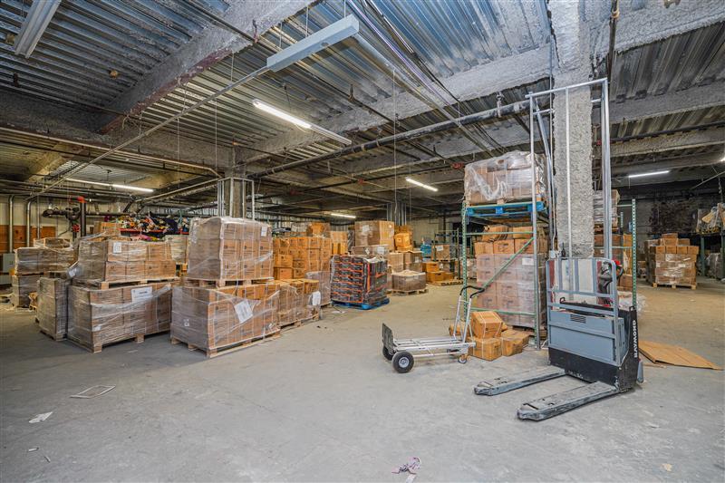 More Photos Of 214-216 44th St, Brooklyn Industrial For Sale
