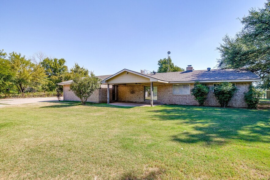 More Photos Of 1060 S Burleson Blvd, Burleson Land For Sale