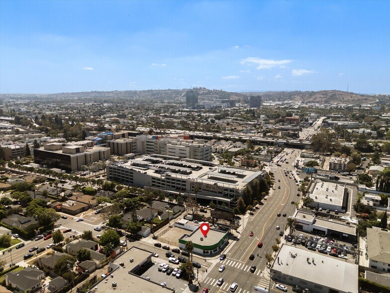 More Photos Of 2000 S La Cienega Blvd, Los Angeles Storefront For Lease