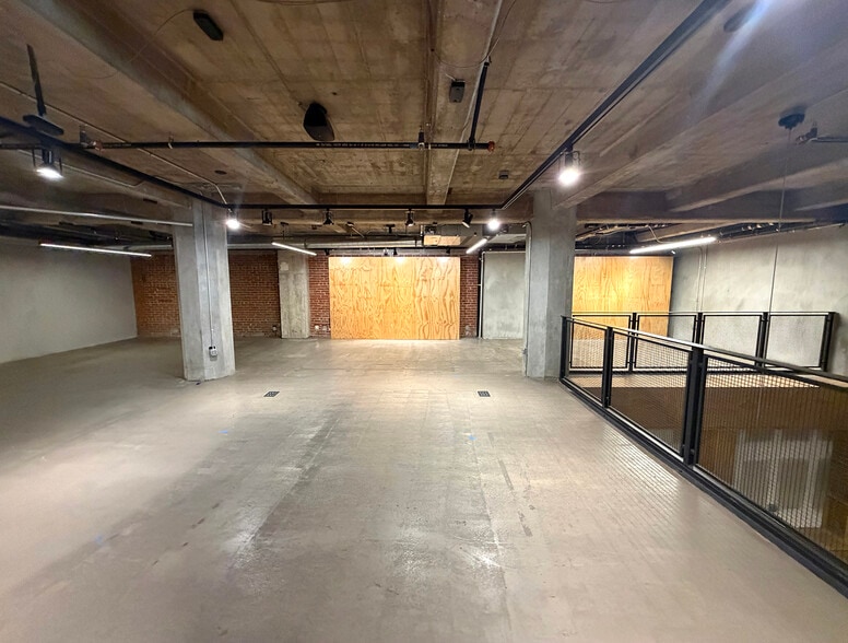 More Photos Of 808 S Broadway, Los Angeles Office For Lease