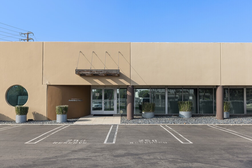Primary Photo Of 17500 Red Hill Ave, Irvine Office Residential For Lease