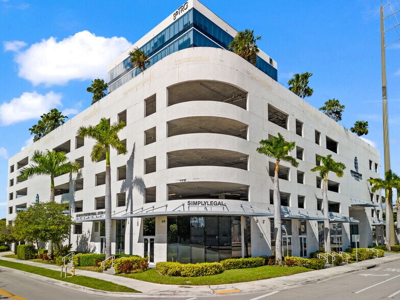 Primary Photo Of 20200 W dixie Hwy, Aventura Medical For Lease