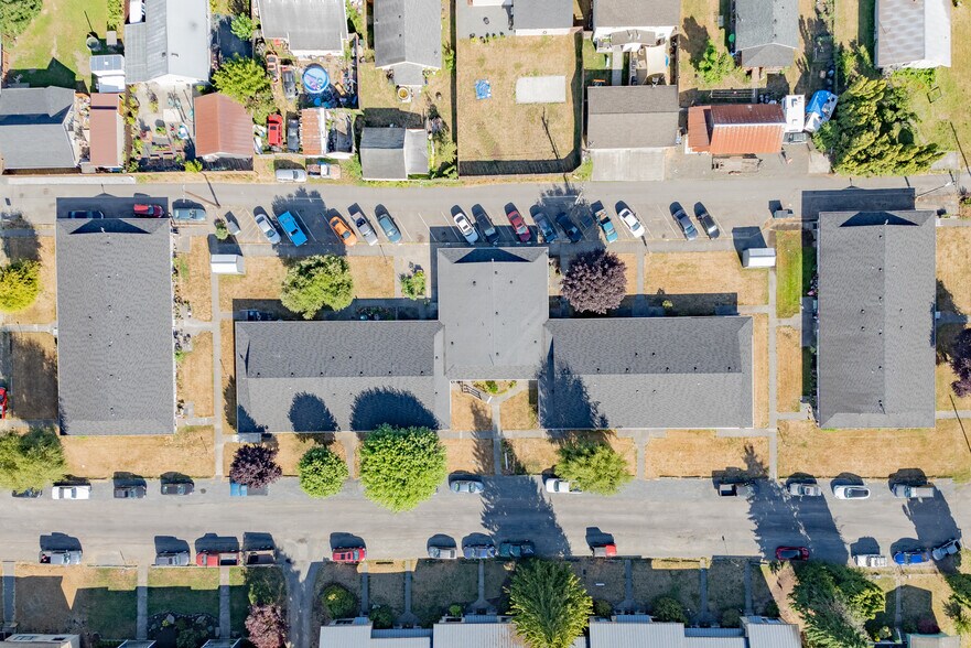 More Photos Of 1100-1105 S Pearl St, Centralia Apartments For Sale