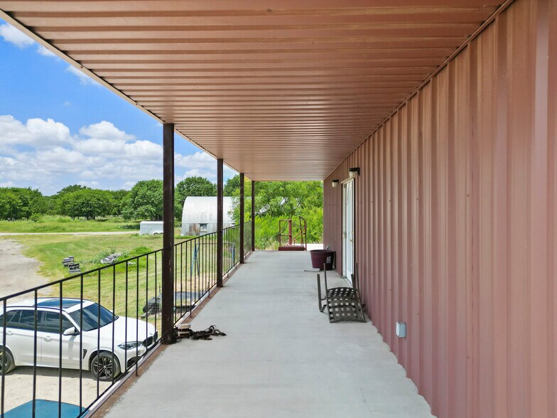 More Photos Of 5608 S Interstate Highway 45 W, Corsicana Land For Sale