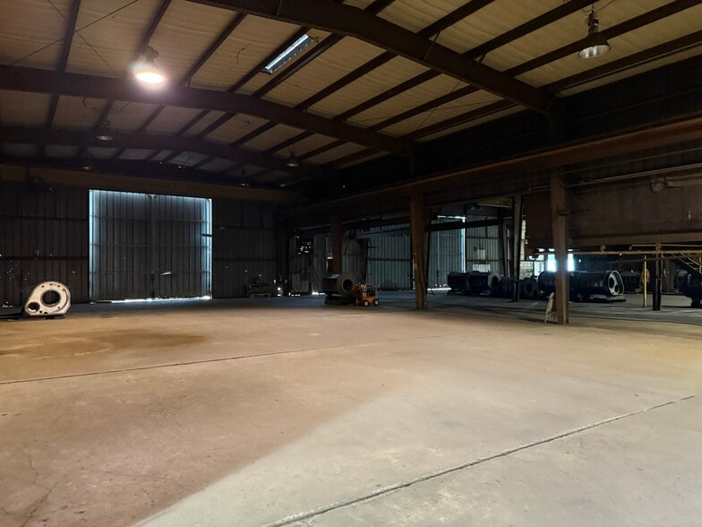 More Photos Of 1462 FM 2199, Marshall Warehouse For Sale