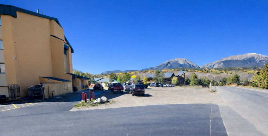 More Photos Of 560 Silverthorne Ln, Silverthorne Hotel For Sale
