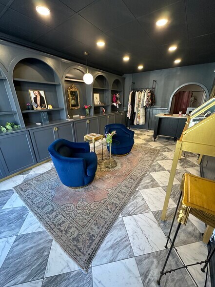 More Photos Of 74 Westchester ave, Pound Ridge General Retail For Lease