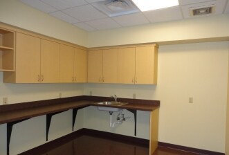 More Photos Of 7734-7780 Elmwood Ave, Middleton Medical For Lease