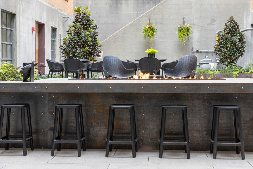 More Photos Of 2800 1st Ave, Seattle Coworking Space