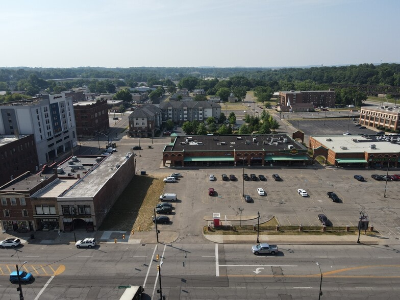 More Photos Of 129 Lincoln Way W, Massillon Land For Lease