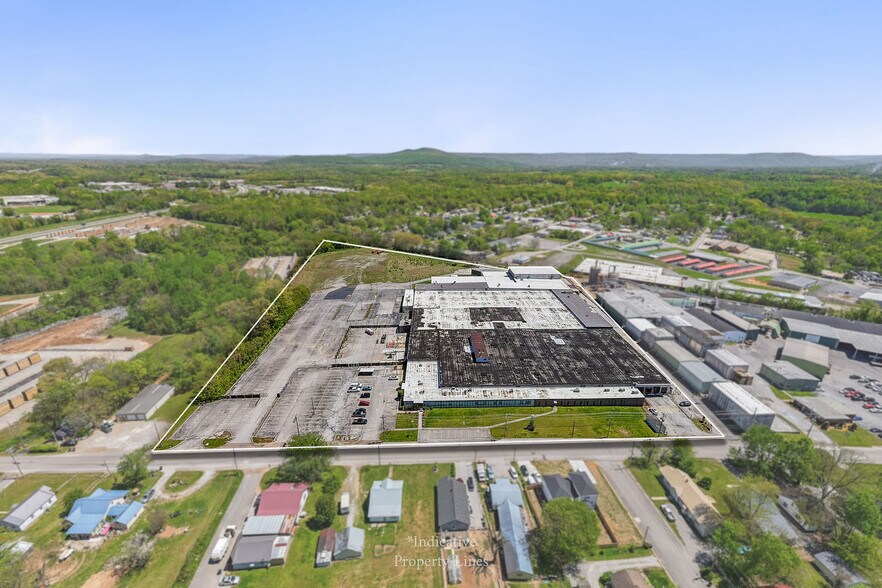 Primary Photo Of 204 Red Rd, McMinnville Warehouse For Sale