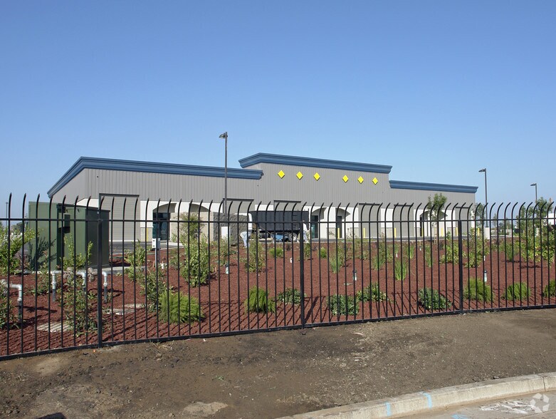 More Photos Of 4027-4103 Calloway Ct, Stockton Warehouse For Lease