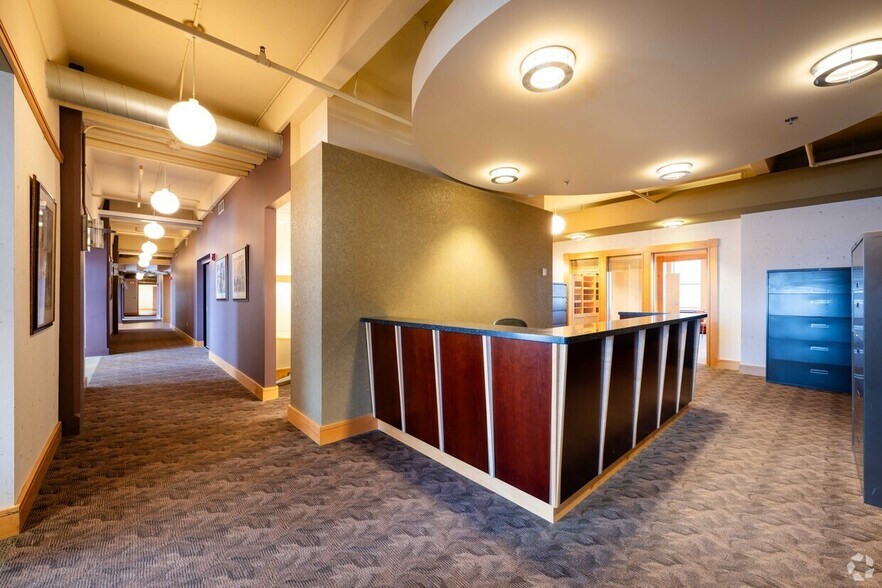 More Photos Of 70 W Chippewa St, Buffalo Office For Lease