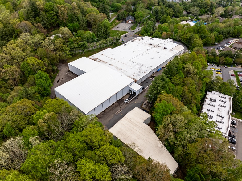 More Photos Of 482 State Farm Rd, Boone Self Storage For Sale