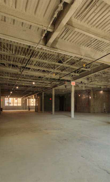 More Photos Of 2511 E Marion Ave, Bronx Medical For Lease